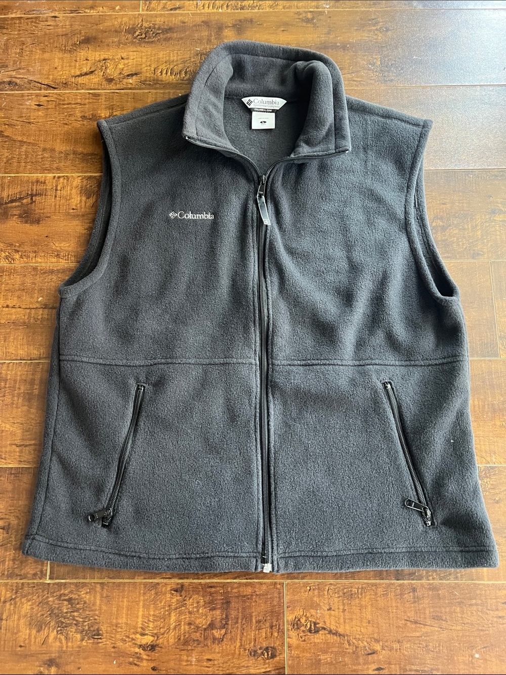 Columbia Black Fleece Zip Vest
